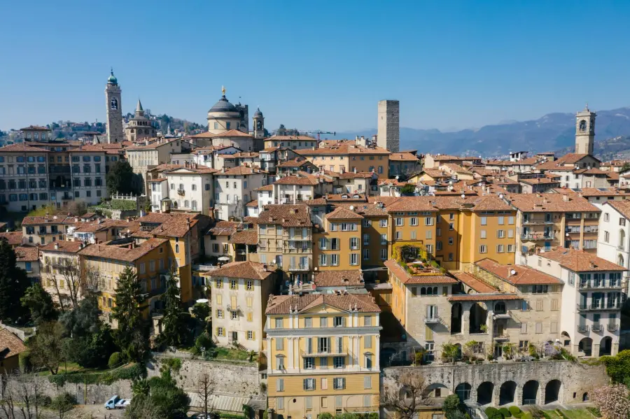 La funicolare di Bergamo: storia della cremagliera più antica della Lombardia