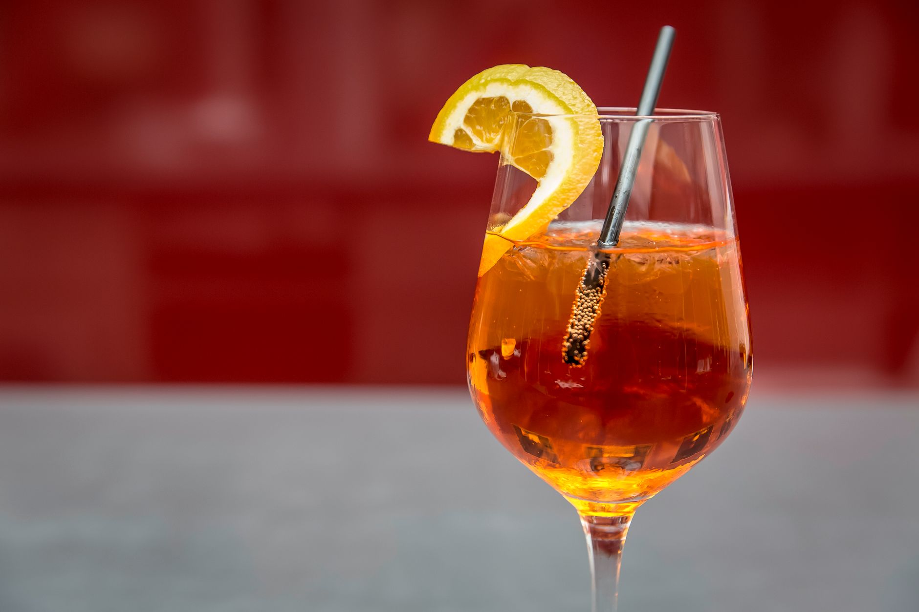 Treviglio, alcol a minori in un bar: proposta di sospensione