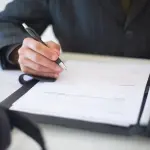 Bergamo, carte d’identità cartacee valide fino al 3 agosto