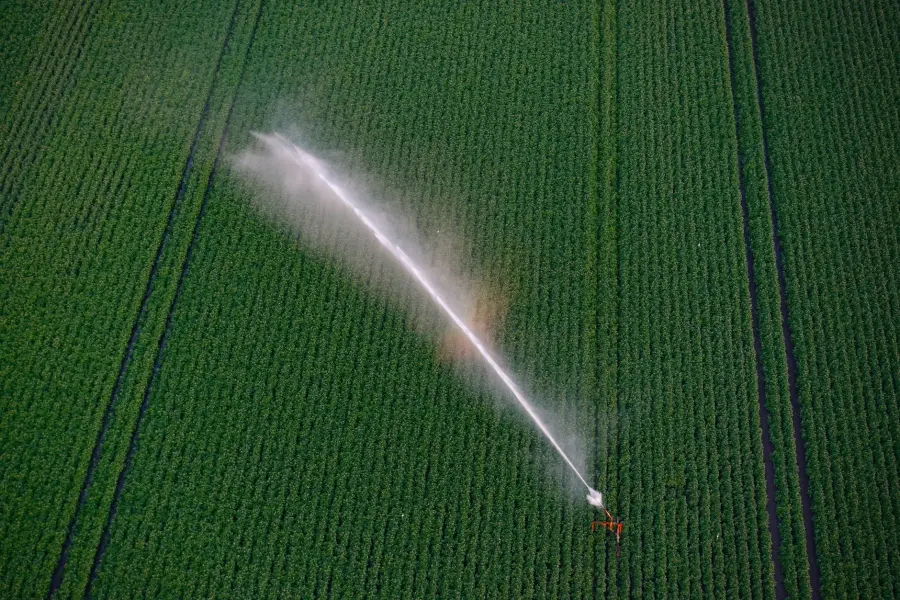 Lombardia, laghi quasi vuoti: irrigazione a rischio siccità